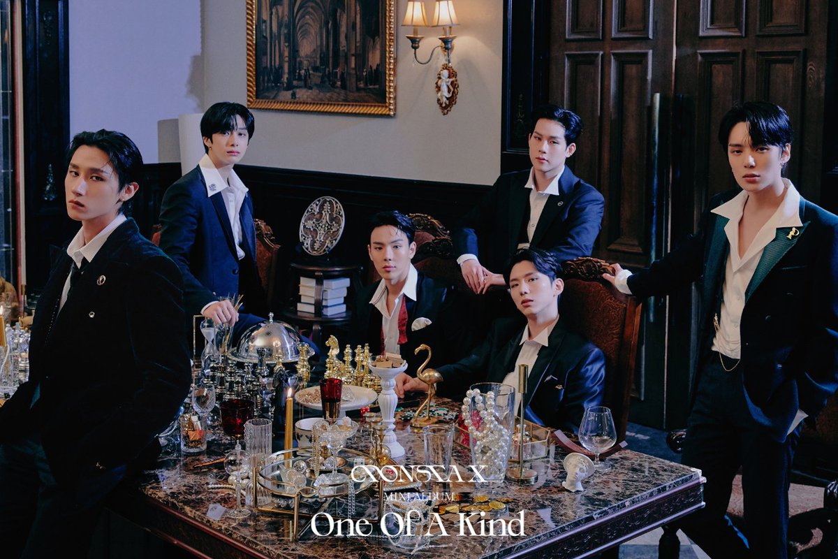 RamenhaeMXMB's tweet photo. Dear @VogueKorea 
Kpop group named @OfficialMonstaX are having comeback on 1st June, it will be amazing if you select them as your cover models for upcoming issue. LOOK AT THEM SERVING VISUALS, HOW CAN YOU DENY? https://t.co/kCvyAbHOKM