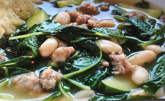 EventsNVG's tweet photo. #Nutritious &amp; #Delicious 
Join us for a hearty soup - perfect for this #rainyday. 
Enjoy our chef's featured #Tuscan Bean Soup - #Italian sausage, cannellini beans, zucchini, kale, potatoes, Vincent's signature chicken stock.

Join us for #lunch or #dinner. https://t.co/zcobpiRfAf