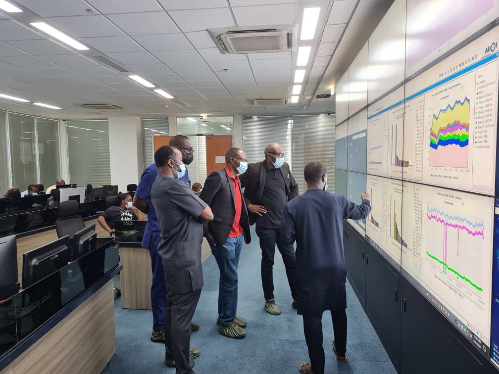 Galaxybackbone's tweet photo. Visit To The National Shared Services Centre(NSSC):
A Team from @liquidtelecom Nigeria was at our NSSC today to tour our Tier III Datacentre & Network Monitoring Centre.
#partneringforexcellence
#Digitaltransformation https://t.co/HMq1jSFKZc