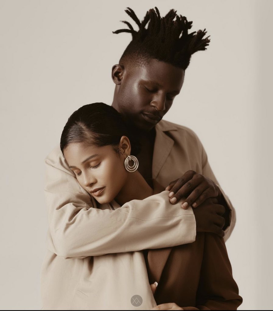 AccessGrantedAF's tweet photo. Nigerian Photographer @thelexash dazzles the world with stunning pictures from his latest project “Stereo Type”.

Story by : @THEFRENCHMAN__ @TheLexash 
Featuring : @shine_rosman &amp; @THEFRENCHMAN__ 
Styling : @fayo_thr 
make up : @flawlesstouchb2 https://t.co/FAMGZkejej