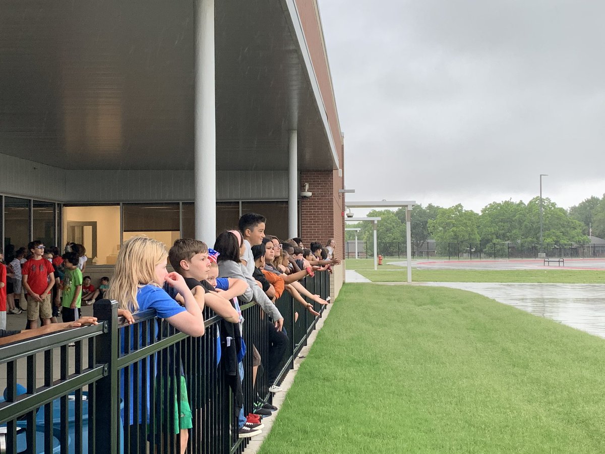 Melanie Verdin tweet media