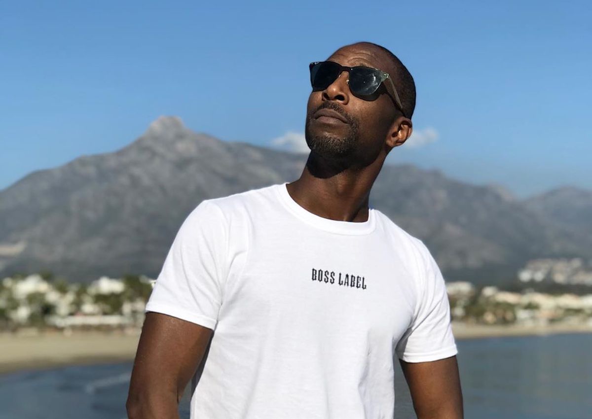 wepluggoodmusic's tweet photo. ‘Teachers Pets' is the brand new single from @Meridian_Dan. Produced by @SIRSPYRO, it marks a long-awaited return for Meridian Dan, who has linked up with @JmeBBK and @Prez_T for this very catchy track

Listen to it here: https://t.co/BL77wNUuzC

#MusicNews #MeridianDan https://t.co/scZxxKtxne