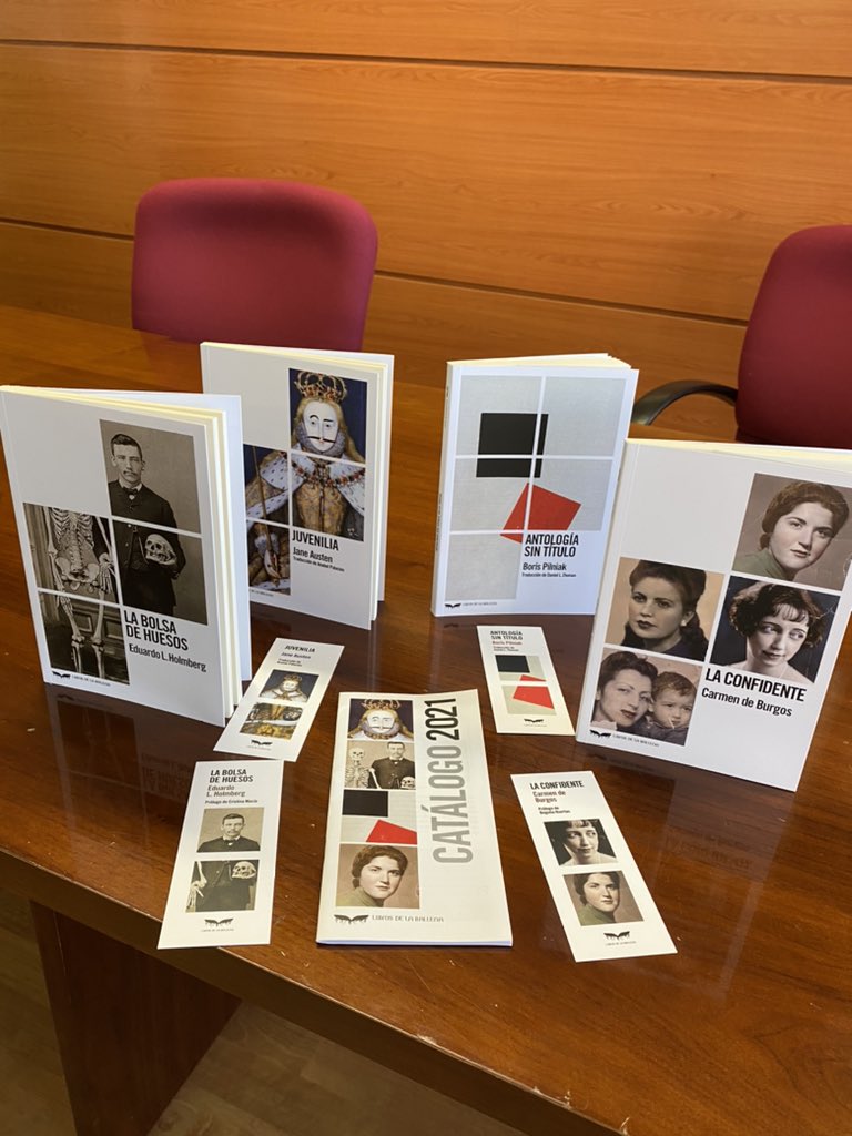librosballena's tweet photo. ¡Ya tenemos los libros! 
Esta semana los empezareis a encontrar en librerías. Estamos muy ilusionados, todo el trabajo invertido va a ver la luz al fin 🥰

#librosdelaballena 🐳📚 https://t.co/uSRkJGSclJ