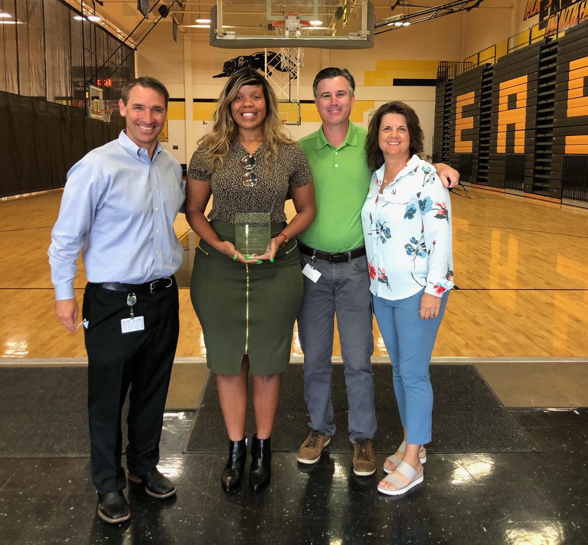 CoachJLinson's tweet photo. Walked in this morning and found out I was PISD Female Coach of the Year!!! Thanks to those who supported me and cheered me on this year!!! @PlanoISDAthDept @EastPanthers1 @PESHgirlssoccer @peshbaseball @PlanoEastFB @PlanoEastATs @PlanoEastHoops @planoeastsb https://t.co/dXgbeFcrDs