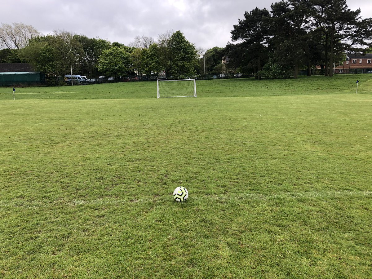 crambluestarfc's tweet photo. Good luck to our U9 Inter team who will play their remaining league fixture this evening vs Blyth Town U9 Greens @ Parkside Playing Fields 🔵⭐️⚫️

#CBS⭐️ https://t.co/HSi3oSgvdD