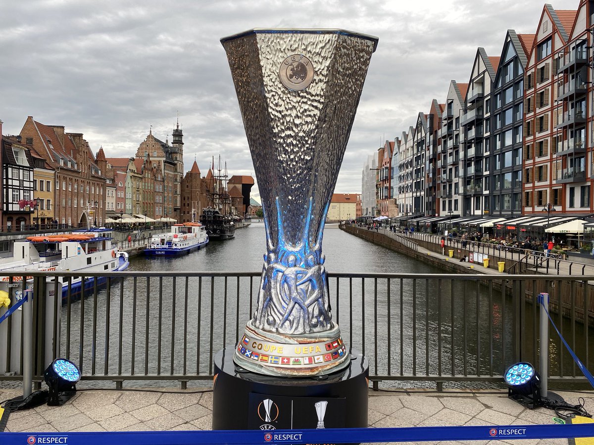 Gdánsk se tiñe de amarillo para apoyar al <a href="/VillarrealCF/">Villarreal CF</a> en la final de la <a href="/EuropaLeague/">UEFA Europa League</a> #UEL