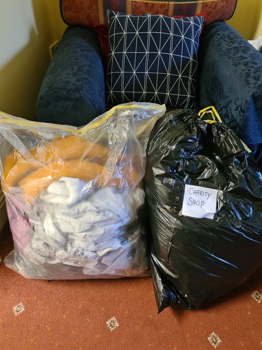 sineadm79's tweet photo. Cleared out clothes I don't need anymore to the clothes bank and for charity. I often shop second hand and I kept some to try and upcycle next! 🤞All in aid of the Think Global Act Local Programme I'm apart of. #TGAL #EthicalConsumption #SERVE
@SERVE_ie https://t.co/zPHX3Xvhib