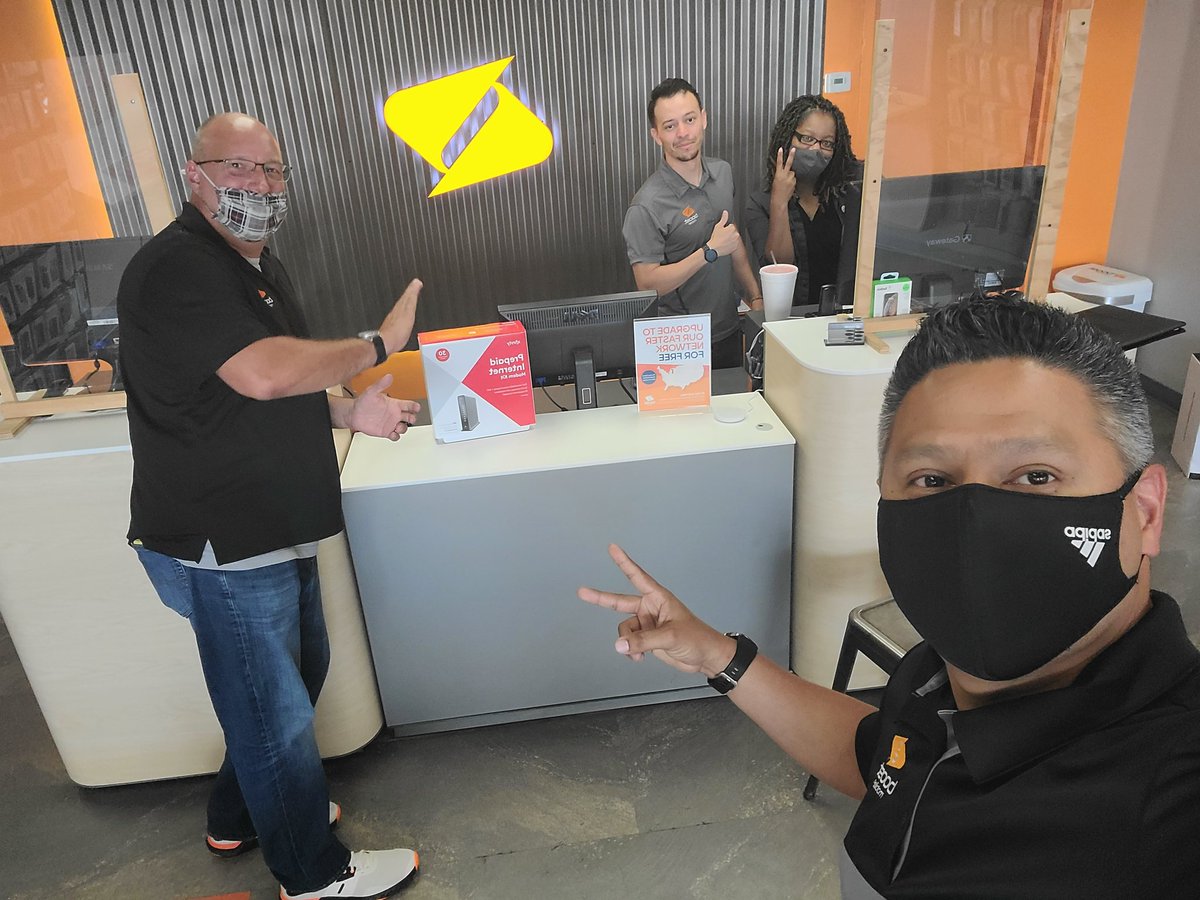 Having a BLAST with <a href="/mthurmond23/">Michelle Thurmond</a> and <a href="/story_larry/">Wayne story</a> at Titan 874 Madison ⬛. In lovely Nashville TN..!!! Love the energy 🔥⚡ Heider..!! 

#topatlanticsquad