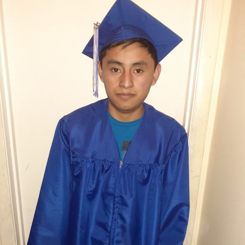 Metro Schools (@metroschools) on Twitter photo For a group of students, relatively new to the U.S. & whose education has been interrupted, graduating is an achievement against great odds.
Today, graduates in the Students with Interrupted Formal Education program share insight and advice. 🎓👏
mnps.org/news/featured-…
<a href="/MNPS_EL/">MNPS EL Office</a> For a group of students, relatively new to the U.S. & whose education has been interrupted, graduating is an achievement against great odds.
Today, graduates in the Students with Interrupted Formal Education program share insight and advice. 🎓👏
mnps.org/news/featured-…
<a href="/MNPS_EL/">MNPS EL Office</a>