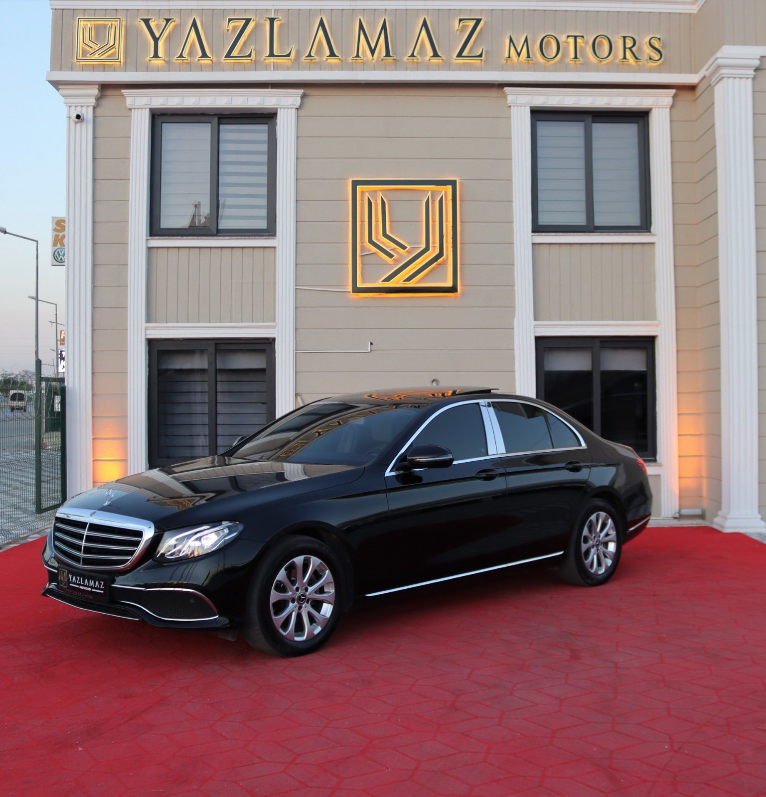 Yazlamazmotors 18 Mercedes E180 Exclusive Yazlamazmotors T Co Pxli2sj51d Twitter