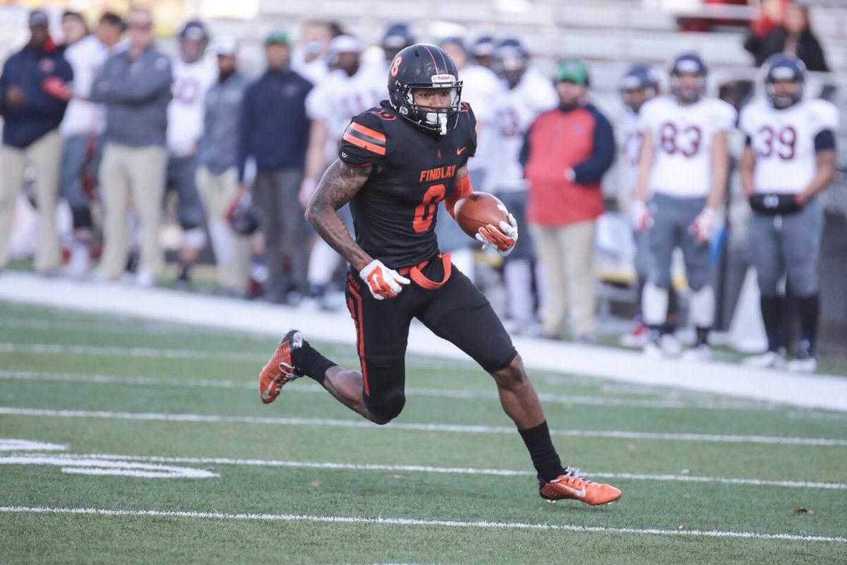Excited to announce I have received my first D2 offer from University of Findlay! <a href="/Coach_Jlew/">Coach Juwan Lewis</a> <a href="/UFOilersFB/">UF Football</a>