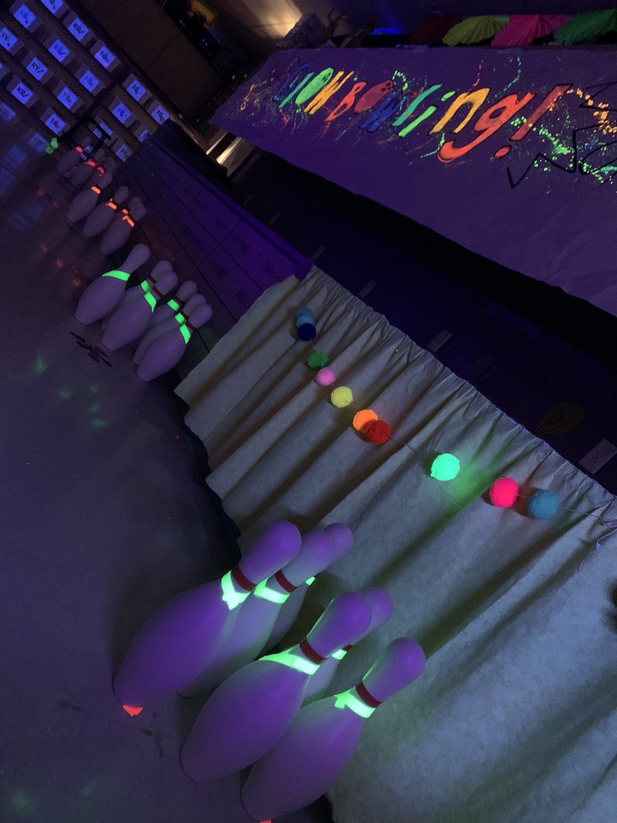 CoachPenrod4's tweet photo. Field Day Sneak Peek! 🤩🥳 https://t.co/16xNuEvJsg