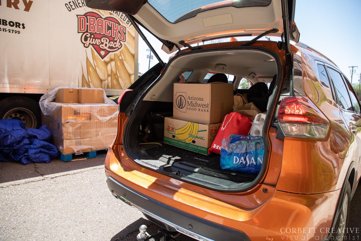 Our team really hit this one out of the ballpark and we were able to hand out 928 meals!! 

It was a great Saturday morning at <a href="/ChaseField/">Chase Field</a> doing a drive-through for live event workers in need of food and essential items.

Thanks to <a href="/CountryMusic/">CMA Country Music</a> @rhinostaging <a href="/Dbacks/">Arizona Diamondbacks</a> <a href="/RSM_1135/">Resurrection Street Ministry</a> !!