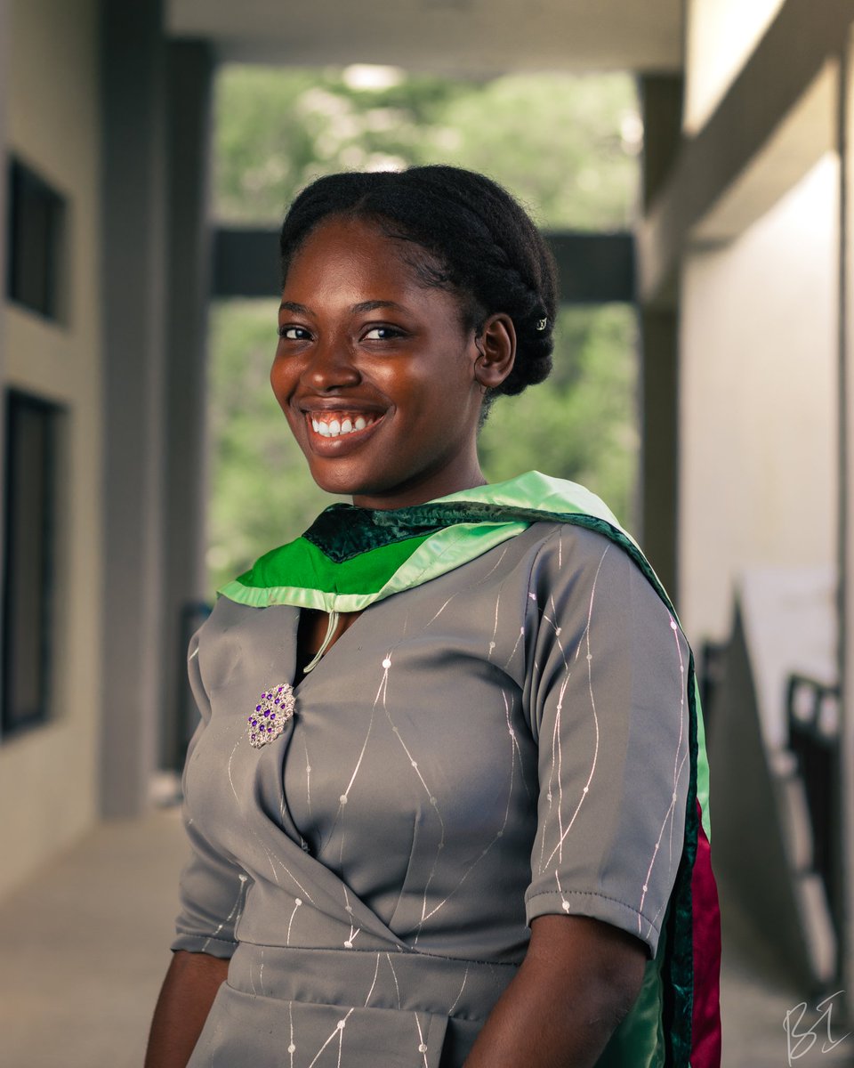 KolohMofe's tweet photo. Convocation was an experience I definitely won't forget anytime soon. Here are some of the beautiful images that I captured. Lot more to come
#15thSetCU https://t.co/ix2QuxDM4o