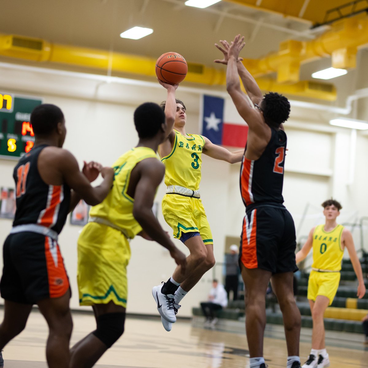 lcmbasketball tweet picture