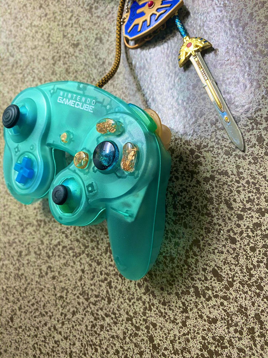 RasJediii's tweet image. @DaFunkGaming 
thanks for completing my gem hopefully I make PR in my rough region this year I’ve been putting in work in the off season #customgamecubecontroller #Norcal
