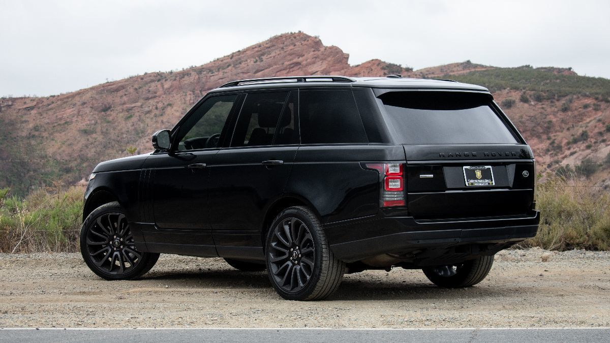 CAMotoDirect's tweet image. 👉 Santorini Black Supercharged 2014 510HP #rangerover #LandRover #ForSale CLICK TO VIEW ocmotorsdirect1.com/pre-owned-cars…

Follow us @CAMotoDirect for #Deals on #Cars and #trucks or visit our #SoCal dealerships today #Auto #Tuesday #automotive #tuesdaymotivations👇