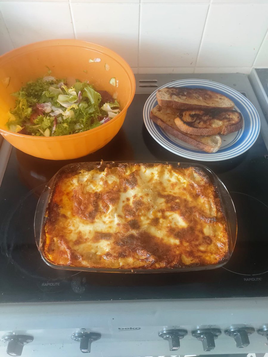 One mum of a brand new baby really appreciated her lasagne pack today :) enjoy!!  It looks absolutely amazing!!! <a href="/lovelyloaf/">Loaf Catering</a>