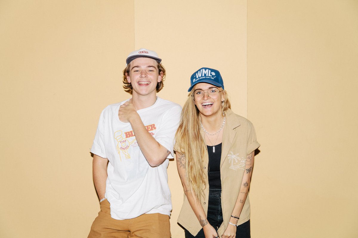 !!! <a href="/thomasheadon/">thomas headon</a> and myself wrote a track so we gonna RELEASE it 🥳🥳 “Not Even In Vegas” out Friday. 

Pre-save now: ffm.to/noteveninvegas