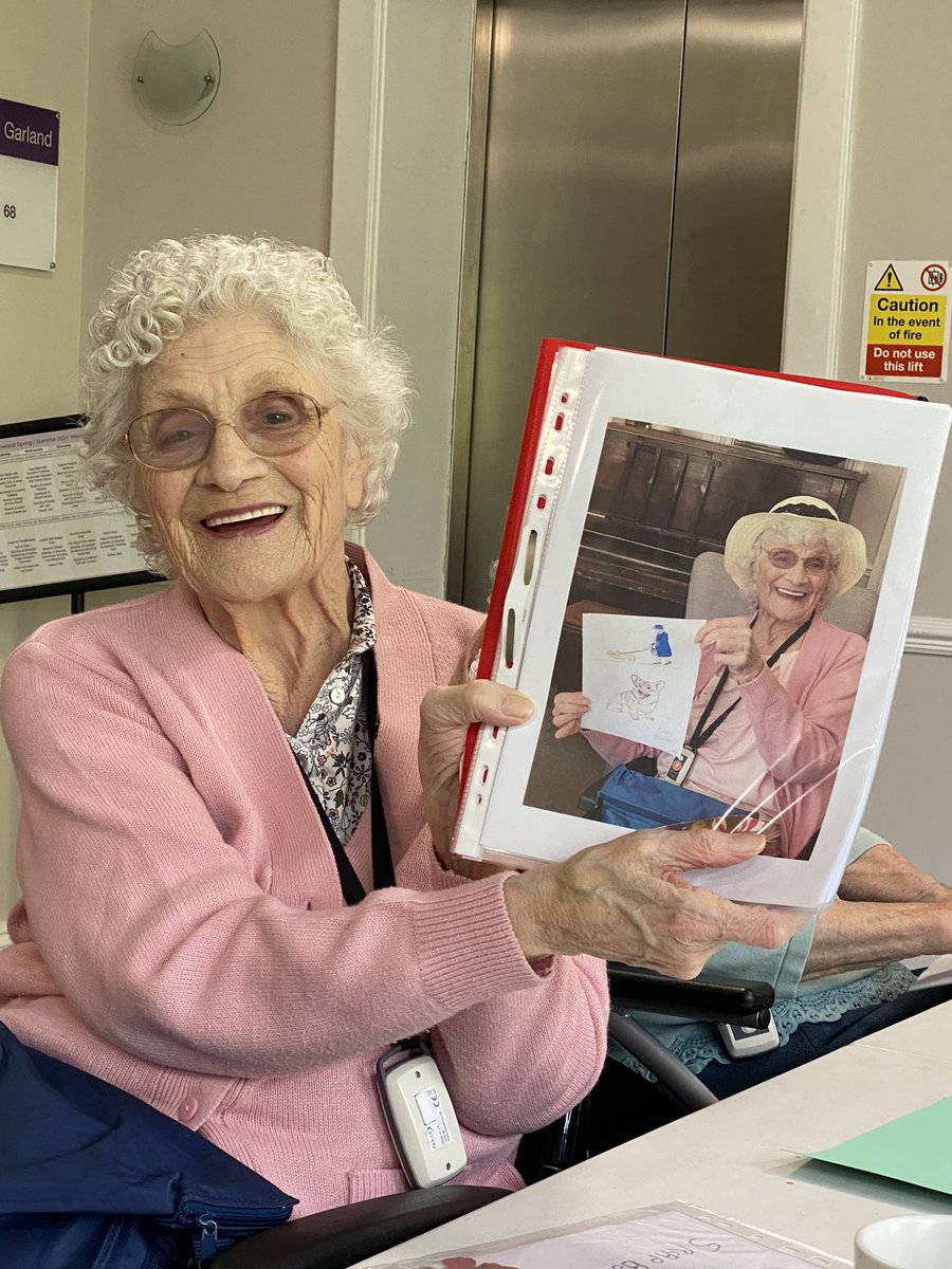 LinwoodCareHome's tweet photo. Just look at these gorgeous #faces at the end of our #scrap #book #activity @AnchorHanover #remeniscing #looking #back https://t.co/RpPAhbsDqX