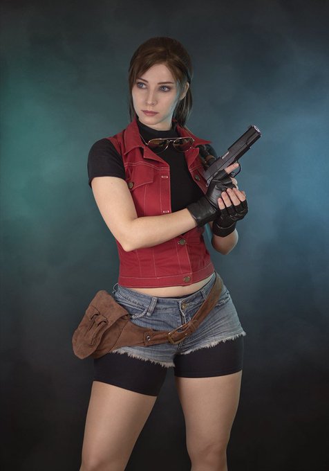 Claire Redfield is here! ✨It was quite obvious who's going to be the third character 😜 And with this<a href="/tag/residentevil"class="tags"><span>#residentevil</span></a><a href="/tag/claireredfield"class="tags"><span>#claireredfield</span></a>