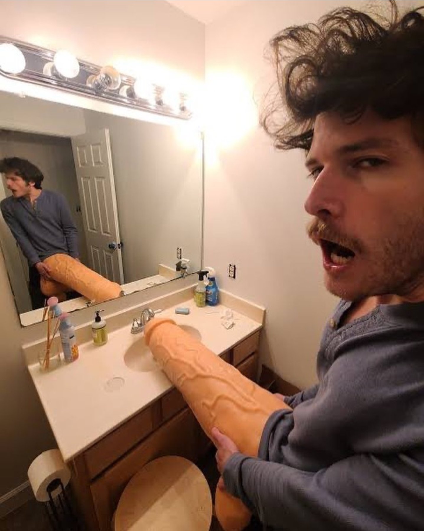 caleb on X: Nudes got leaked so Ill post them here first.  t.coGSuSkUxPoP  X