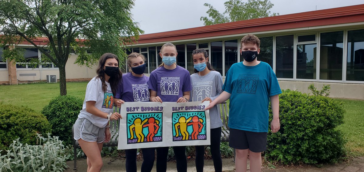 Congratulations to Butler Senior High School's Best Buddies Program for being named Pennsylvania's High School Chapter of the Year!  A special thanks to Olivia White, Sarah Fiorina, Maci Lineman, Paris Brown, Kenny Clark, and Peyton Pry for all of their hard work and dedication.