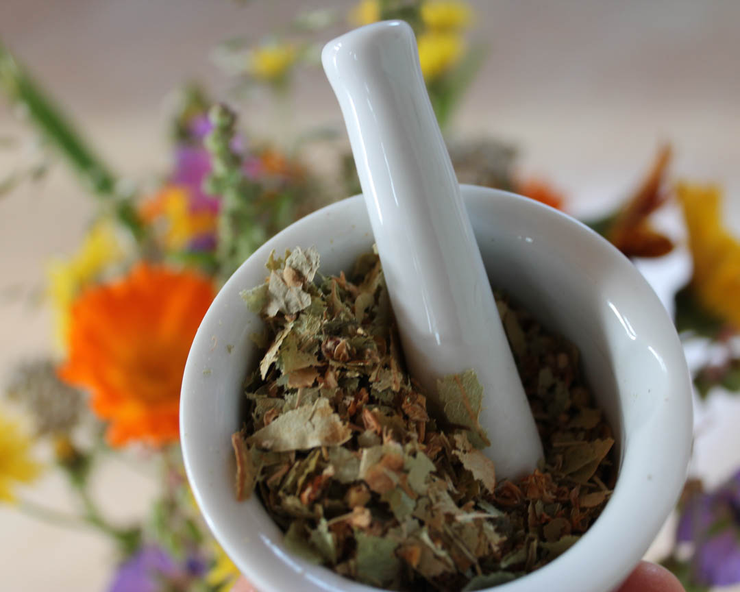 BotanicalsLotus's tweet photo. Lotus Botanicals  is dedicated to making sure my customers are happy with my Natural Herbs services. I always do everything I can to ensure the best for my customers! Call me today at 1(405) 351-6511! #KratomLeaf #KratomOKC https://t.co/EujX6w5krR https://t.co/plCJInSdaq