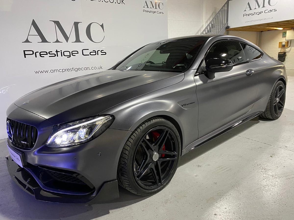 amcprestigecars's tweet photo. βοΈβοΈ BEFORE OR AFTER WRAP
Amazing job once again by @premierwrapsltd ππΌπ₯
#amcprestigecars #premiersigns #wrap #custom #bespoke #cardetailing #mercedes #c63 #amg #beastmode #carlovers #carsofinstagram #car https://t.co/xOIWRrlQeH