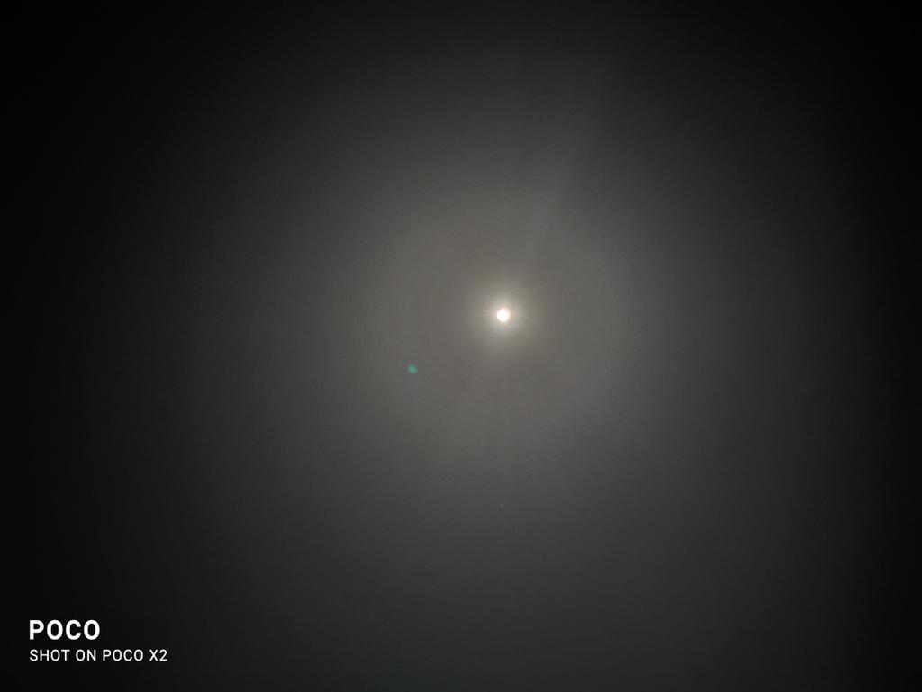 murphvega's tweet photo. Giant moon
#lunareclipse #nasa #astrophysics #astronomy #cosmos #cosmology #universe #universefacts #physics #physicsfact #sciencefacts #moon #earth #space #astrophotography https://t.co/MfVr1ZJgoB