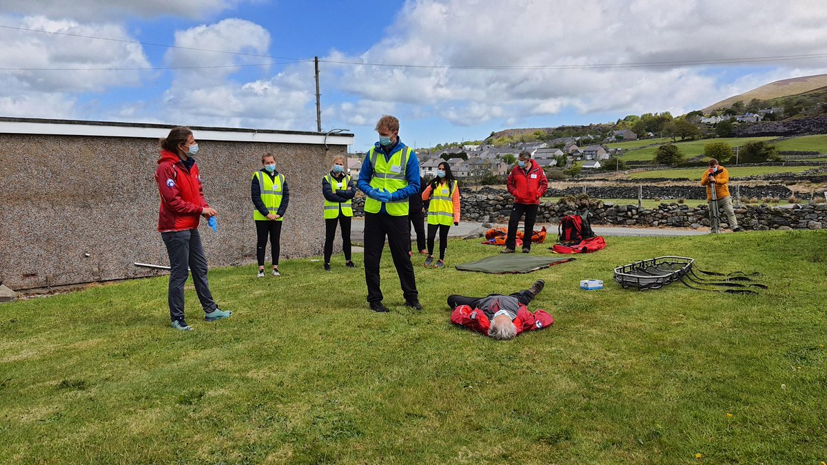 Sumanmitra tweet media