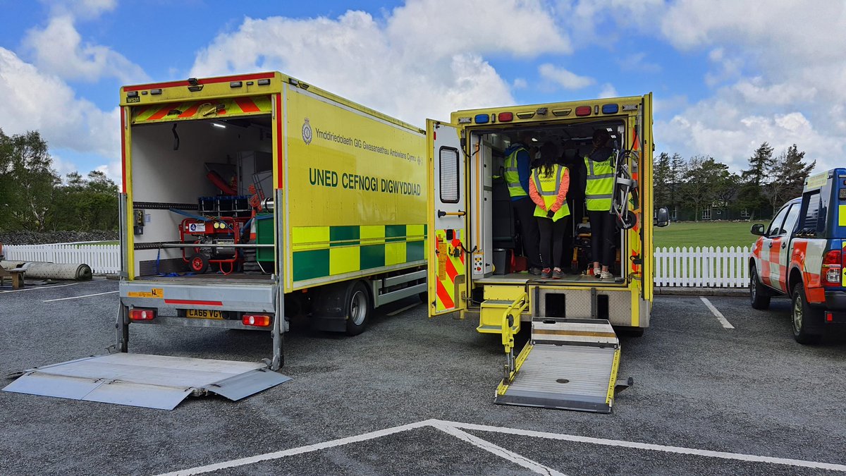 Sumanmitra tweet media