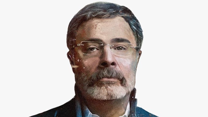 Herkesin aynı yalana inanıyor olması, onu gerçek yapmaz.

*Ahmet Ümit