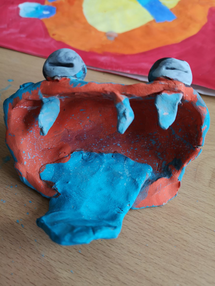 Calderside_Arts's tweet photo. Some monsters invaded the class today while 1P8 were working! #claycreatures #artclass #schoolart #claycreations https://t.co/bvWGwAMfaF