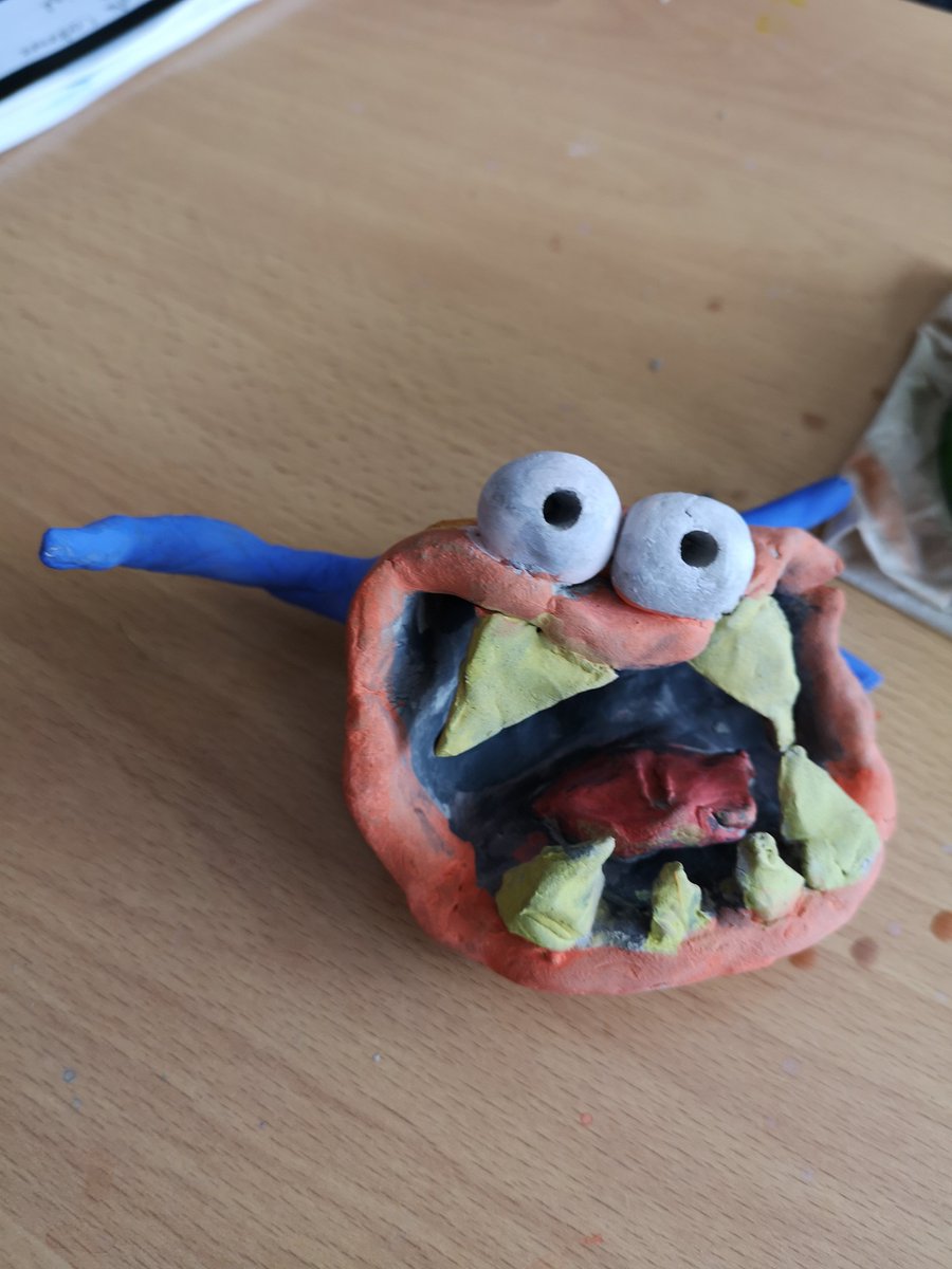 Calderside_Arts's tweet photo. Some monsters invaded the class today while 1P8 were working! #claycreatures #artclass #schoolart #claycreations https://t.co/bvWGwAMfaF