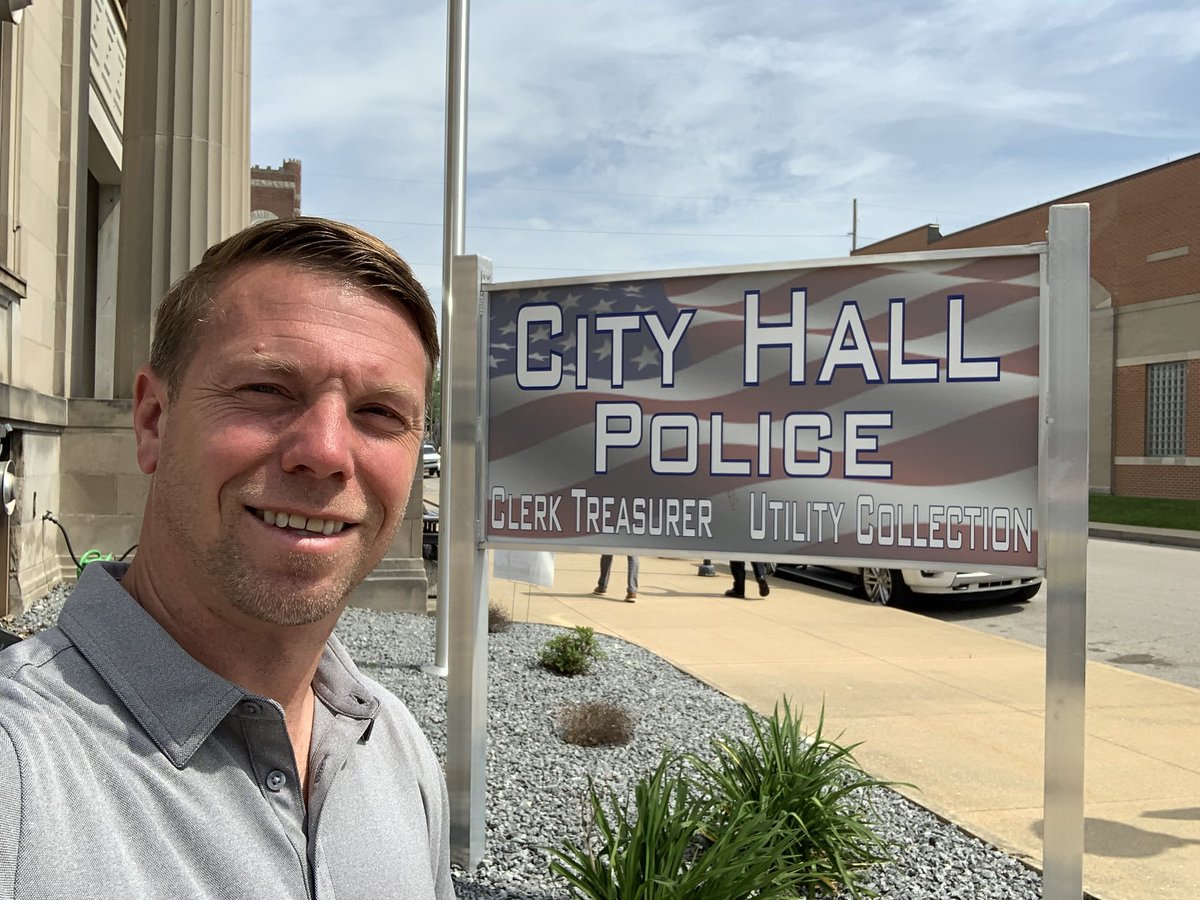 trails4life's tweet photo. Visiting with the great @citywashington1 today and some of their amazing department leaders. https://t.co/ilBsC3thZ1