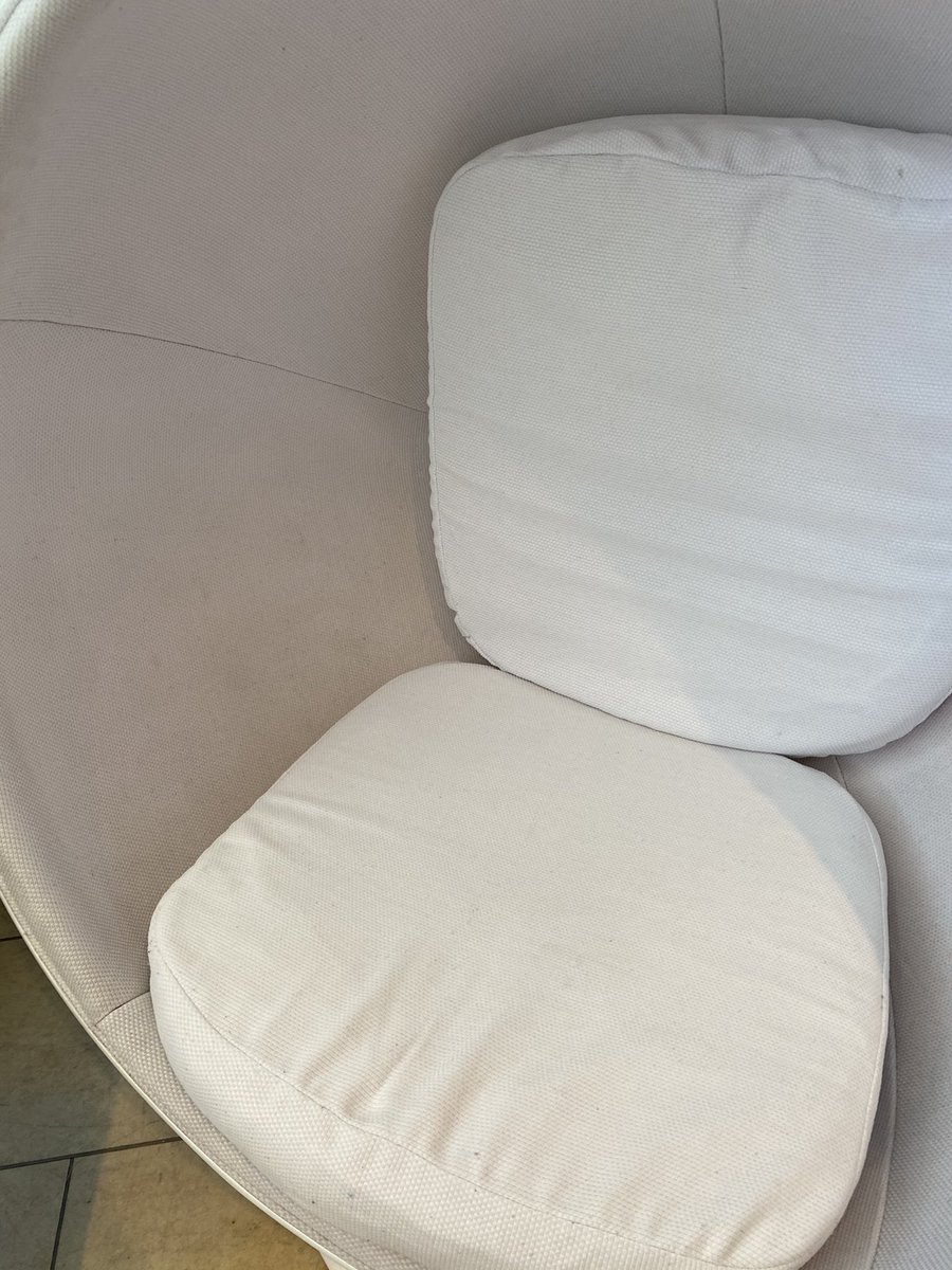 AllunDavies's tweet photo. Boooooosh !!!!! Another one arrives ... but as usual won’t be around long #ballchair #midcenturymodern #midcentury https://t.co/p59A89UbQK