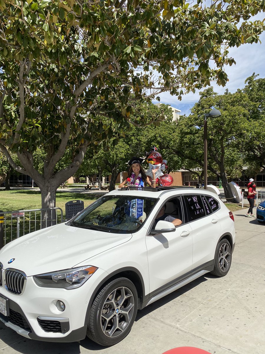 csunorthridge's tweet image. It’s a beautiful day for #CSUN CARmencement! #CSUNgrad