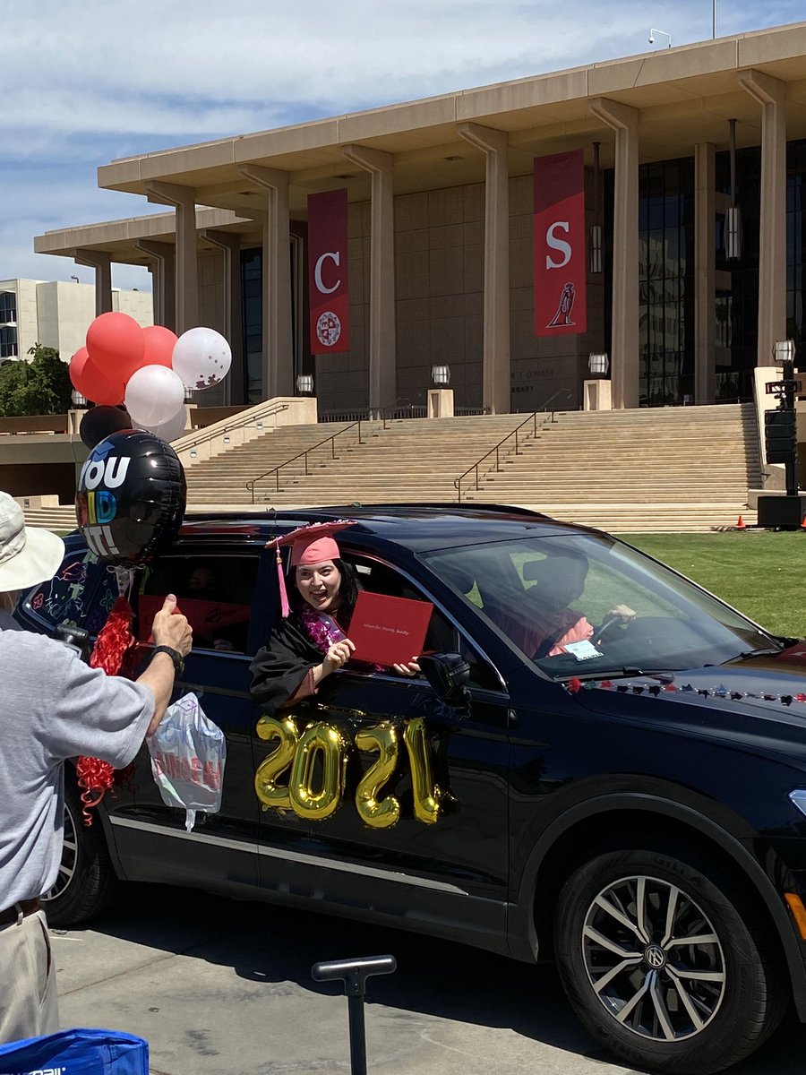 csunorthridge's tweet image. It’s a beautiful day for #CSUN CARmencement! #CSUNgrad