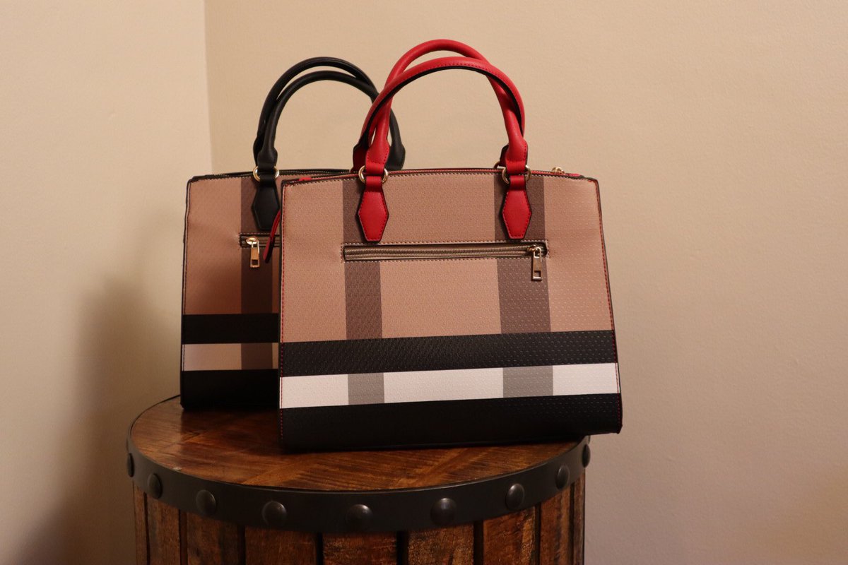 This Celia Handbag with matching wallet is a lovely addition to your handbag collection! Turn heads in any room with this bold, yet sophisticated bag!