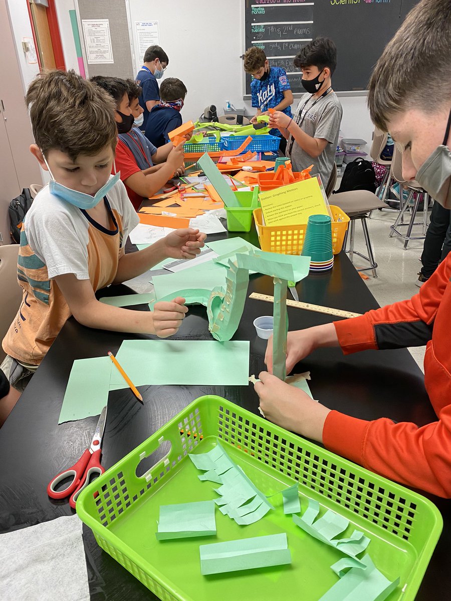 MrsHugginsClass's tweet photo. End of the review consists of designing rollercoasters. Not only are we hitting multiple TEKS, but we are also working on critical thinking, problem solving, collaboration, and scientific thinking and communication! π₯³ #kjhpride #kisdscience #stem https://t.co/ngghpvU5FD