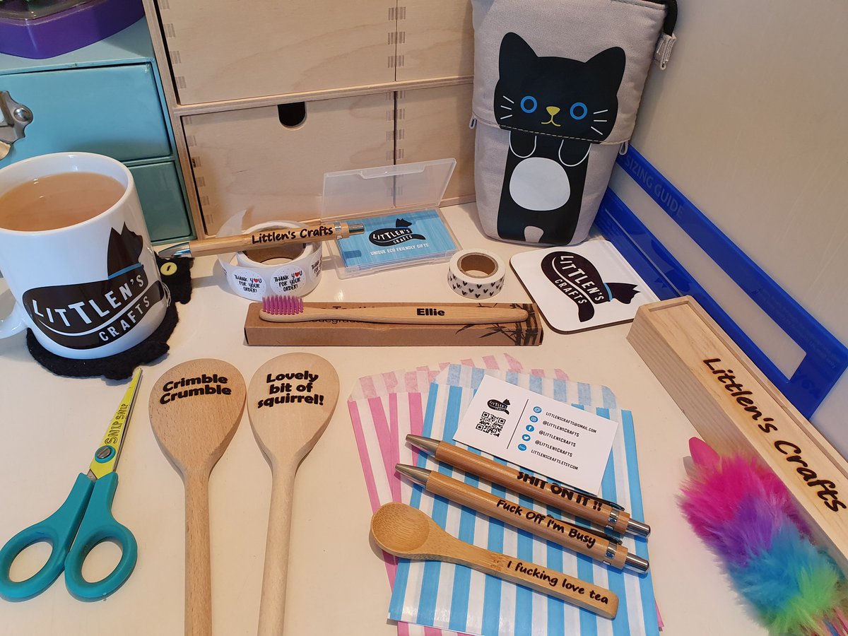 LittlensCrafts's tweet photo. Evening lovelies 🥰
It looks like we're in for another heat wave later this week, I cannot wait we've had enough rain the last few weeks! Finishing more Etsy orders this evening ready for my next post office run 💙 #YourBizHour #ShopSmallUK #WomanInBizHour #TheCraftersUK #MHHSBD https://t.co/Bwp7C09PvK