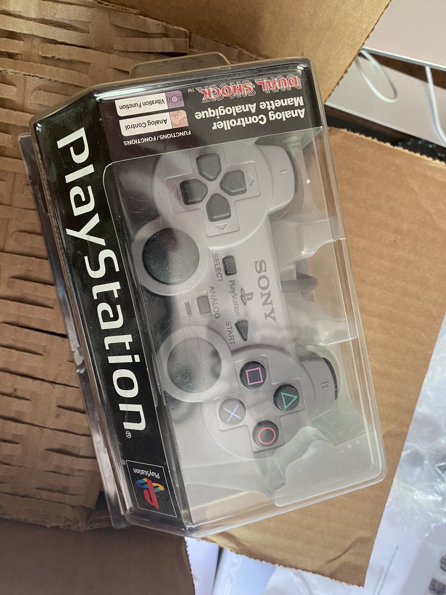 AnthonyFalbo's tweet photo. @MyLifeInGaming hey guys do you have any interest in reviewing this original DualShock controller I just got off eBay? Still sealed from CompUSA lol. I’d be happy to lend it for review if so. Would be cool for a future video on retro hardware https://t.co/l08AF82UOU