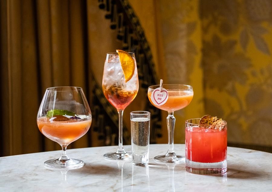 Bank Holiday weekend is upon us and we'll be bringing the sunshine to Marylebone whatever the weather with stylish new summer cocktails on the menu, created by our very own cocktail extraordinaire, Nikolett #cocktails #bankholiday