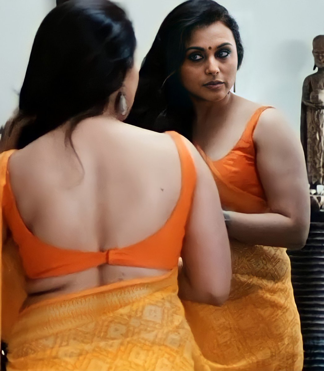 sruthimenon987's tweet photo. കാക്ക പുള്ളി ഉണ്ട് https://t.co/ZlLCAaE6YF
