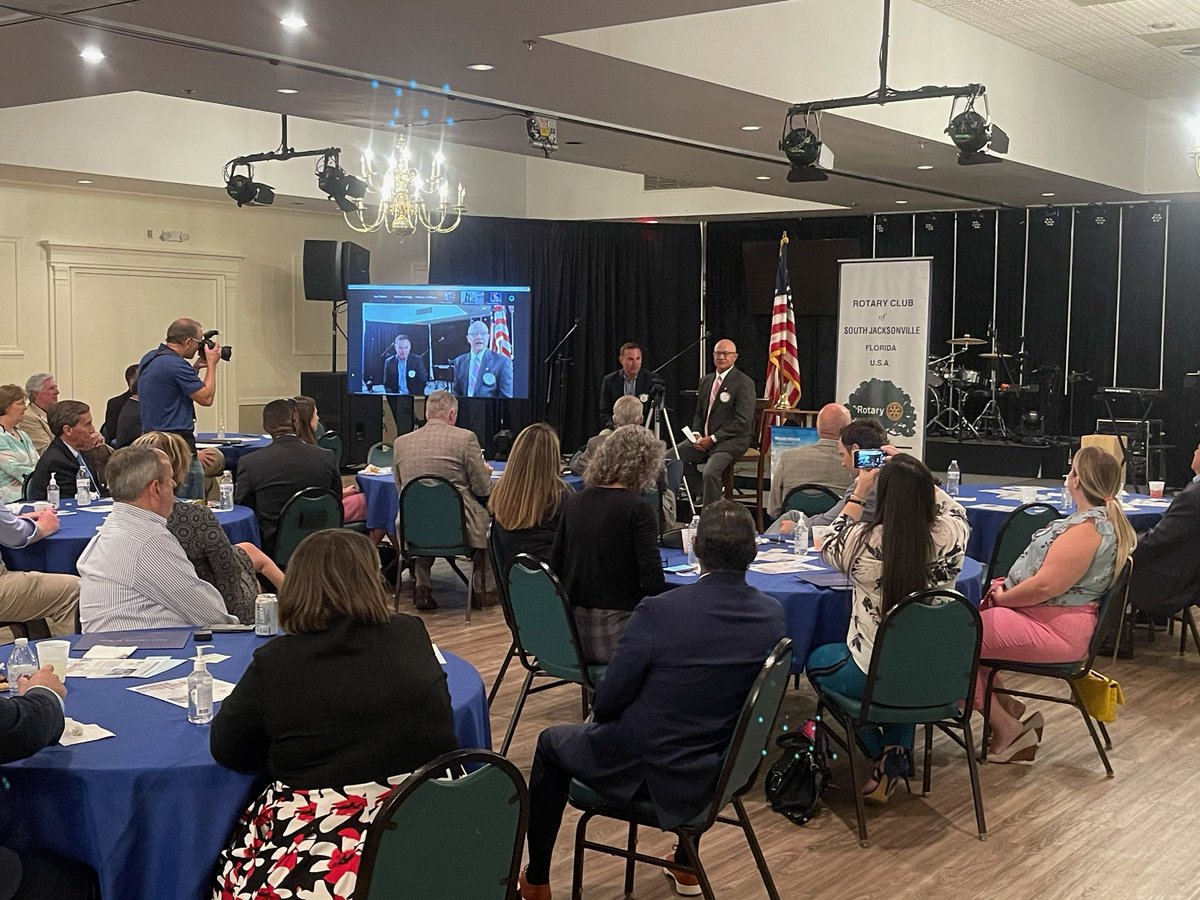 lennycurry's tweet photo. Thanks to my fellow Rotarians at @SouthJaxRotary for inviting me to today’s meeting. I enjoyed our thoughtful discussion about #COVID19, #JobsForJax, and the future of #Jacksonville. https://t.co/g2U9fSTVoM