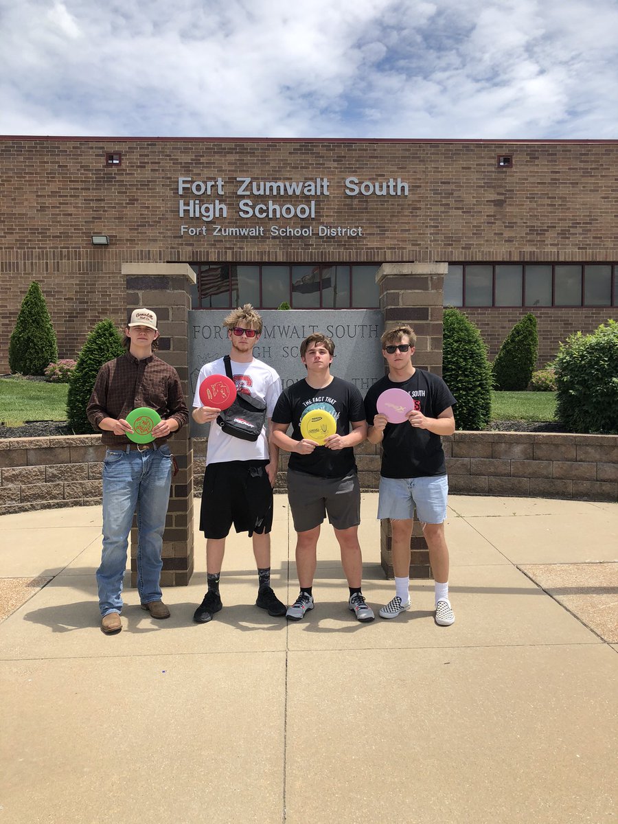 Proud to announce the Champions of Disc Golf!
