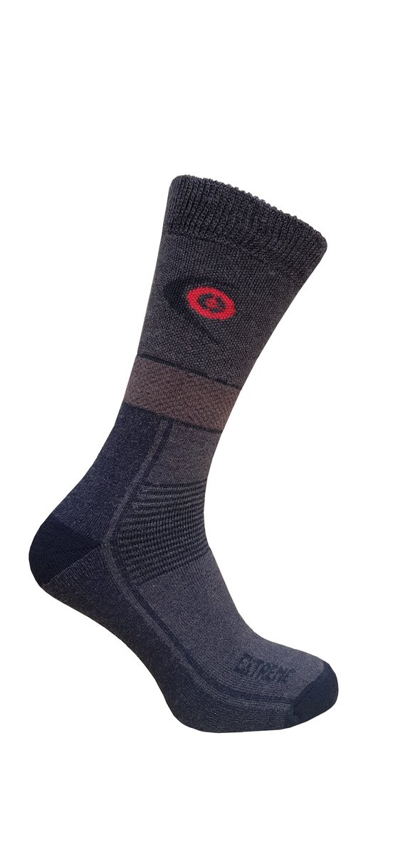 karomar_uk's tweet photo. #GoodEvening 5 colors to choose from: #trekking #extreme #socks What is your fauvorite #color of our #sockgear? #karomar #expansive #gear #fitness #tuesdayvibe #hikingboots #hikingadventures #walk https://t.co/YM8c0SezMo