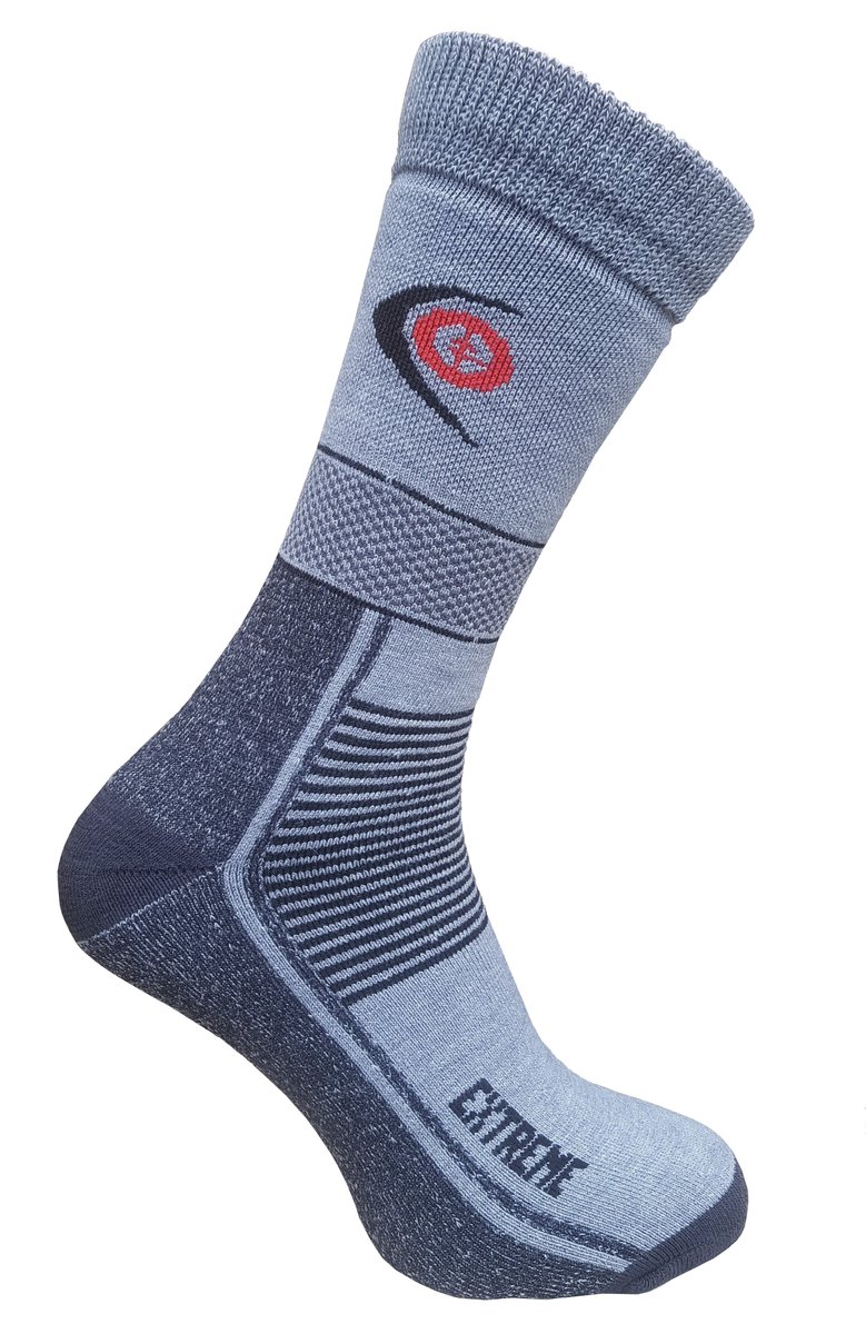 karomar_uk's tweet photo. #GoodEvening 5 colors to choose from: #trekking #extreme #socks What is your fauvorite #color of our #sockgear? #karomar #expansive #gear #fitness #tuesdayvibe #hikingboots #hikingadventures #walk https://t.co/YM8c0SezMo