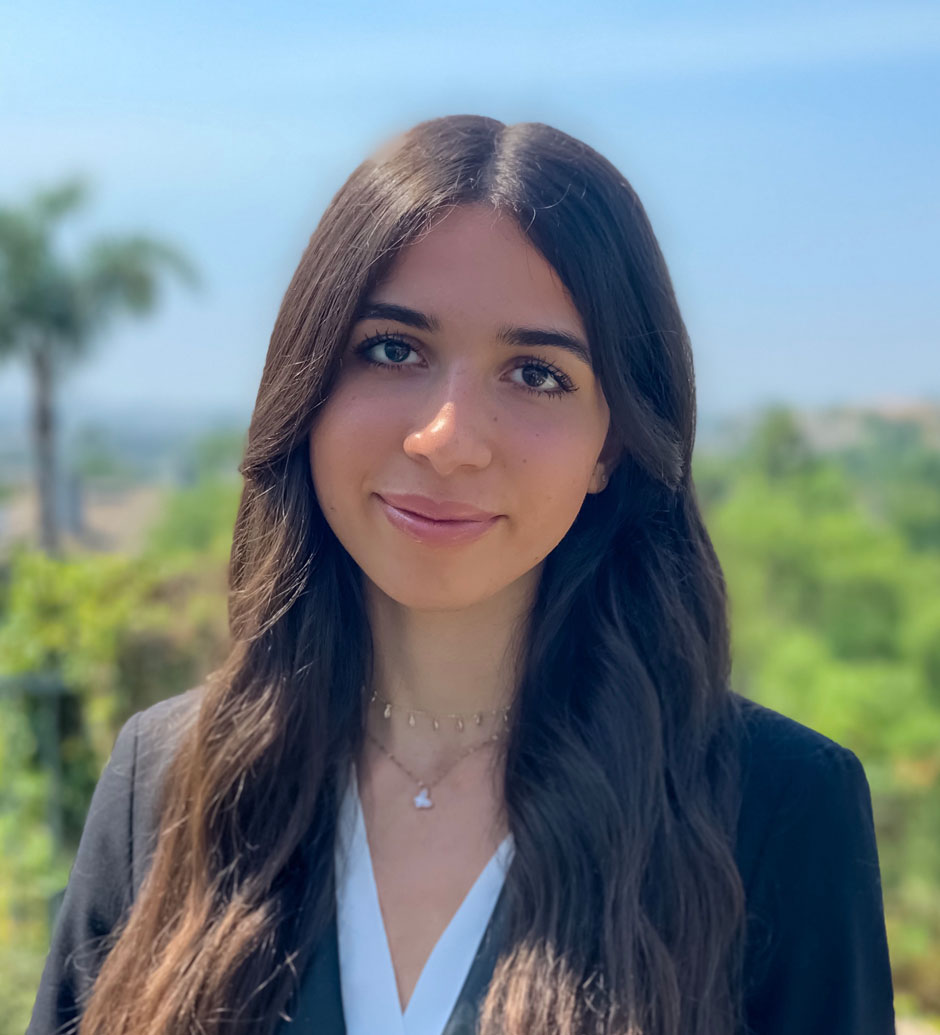 Dept. of Integrative Biology's Spring 2021 Undergraduate Profile: TAMARA JAFAR, Twin Passions of Biology and Design. Full profile: bit.ly/3hT06cs